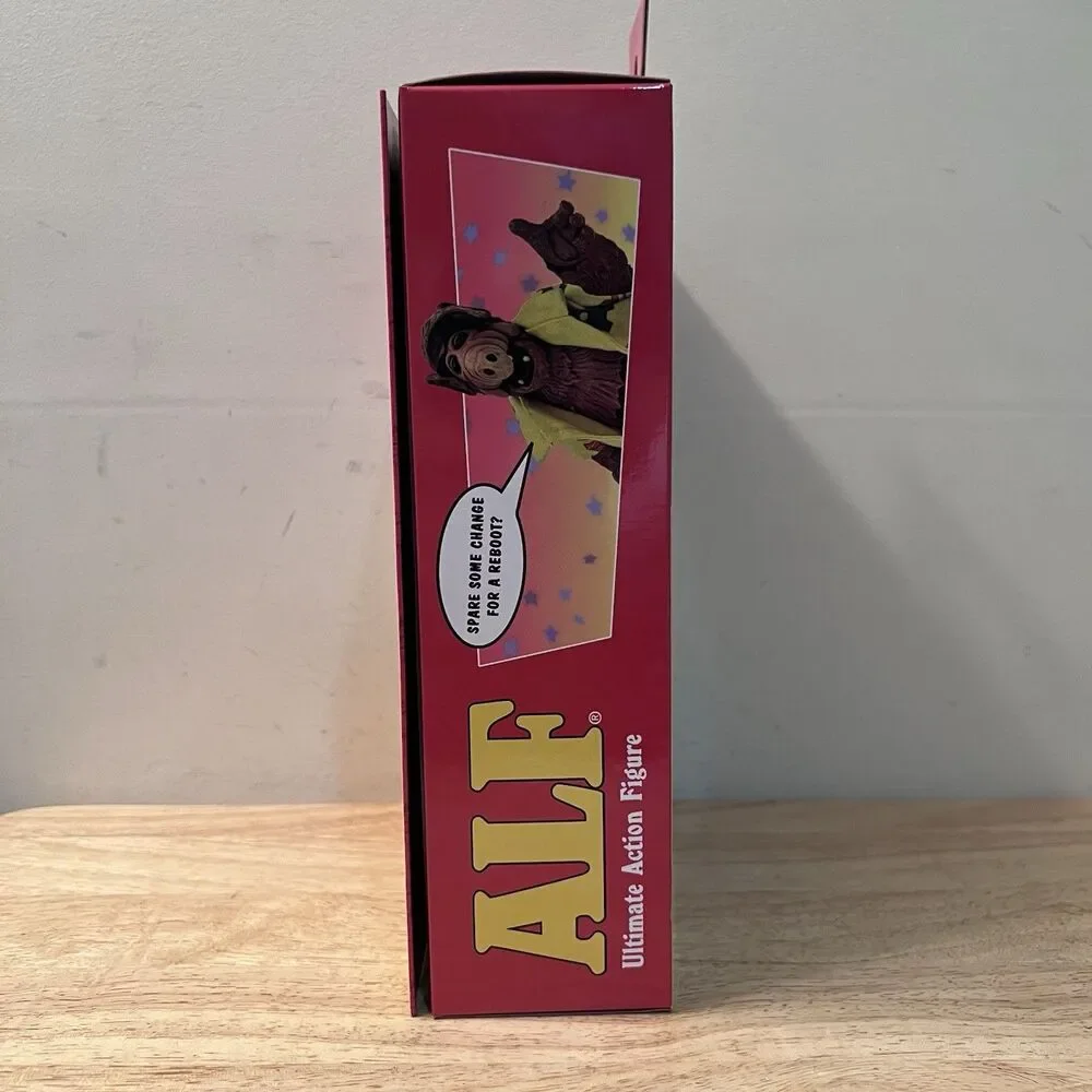 NECA ALF Ultimate 7” Action Figure Alien Life Form TV Show New Sealed